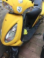 Sym 2 takt scooter - Opknapper, Fietsen en Brommers, Ophalen, Gebruikt, Overige modellen, Maximaal 45 km/u