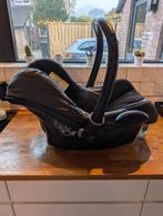 Maxi cosi incl Isofix / voetenzak / zonnescherm, Ophalen, Gebruikt