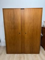 Hout kast / wooden wardrobe, Huis en Inrichting, Kasten | Roldeurkasten en Archiefkasten, Ophalen, Gebruikt, 100 tot 150 cm, Meerdere deuren