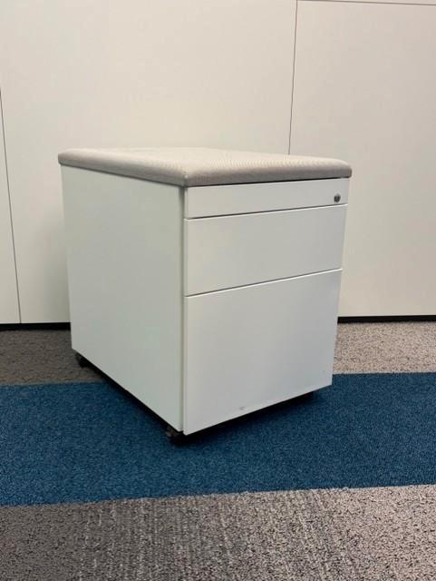 40x Ladekast 3-ladig + pennenlade + zitkussen, Huis en Inrichting, Kasten | Ladekasten, Gebruikt, Minder dan 100 cm, 50 tot 100 cm