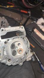Frisse 125/300cc 4t 4v cilinderkop, Ophalen of Verzenden