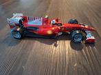 Ferrari F10 Alonso, Hobby en Vrije tijd, Modelauto's | 1:18, Ophalen, Zo goed als nieuw, Hot Wheels