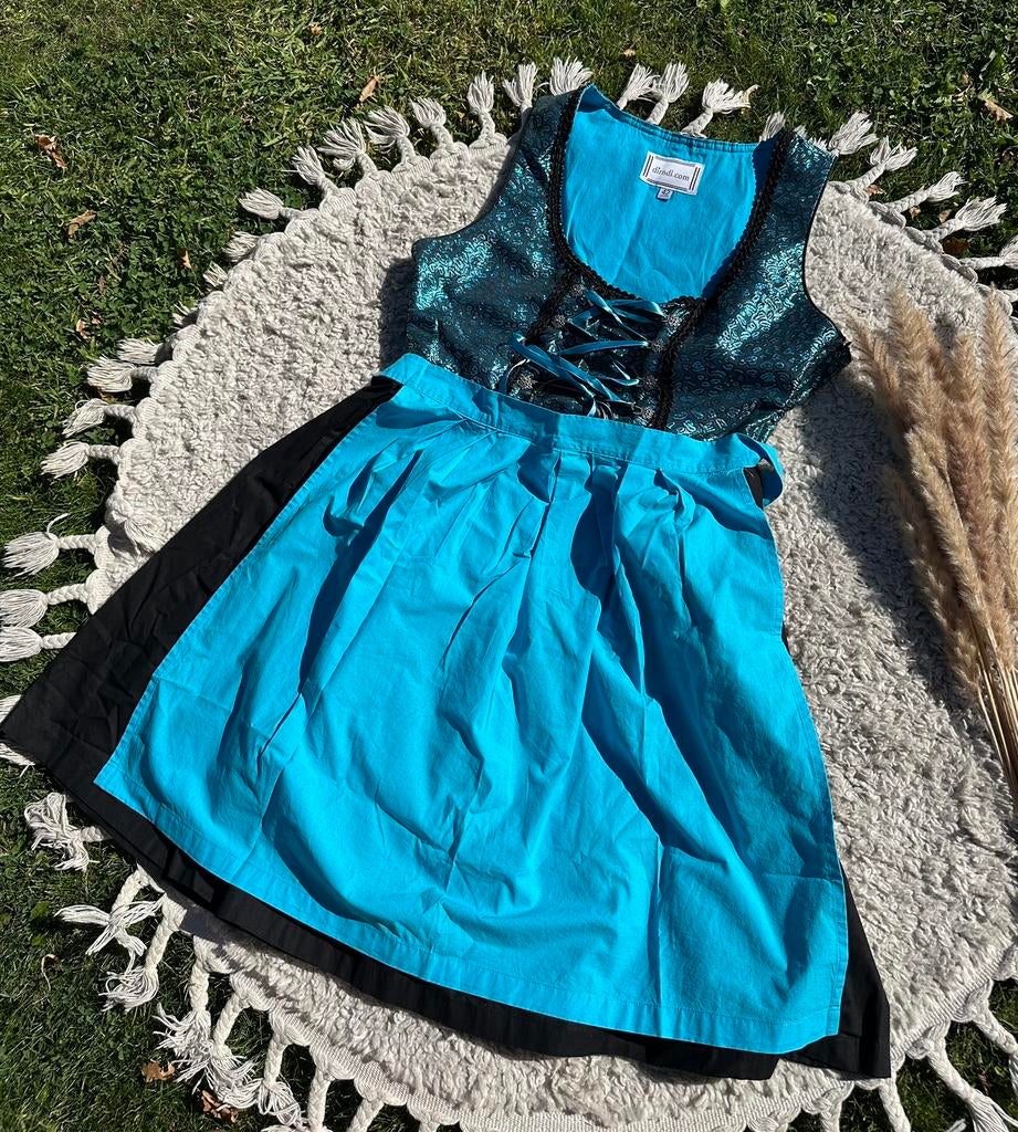 Dirndl, Kleding | Dames, Carnavalskleding en Feestkleding, Zo goed als nieuw, Overige thema's, Maat 38/40 (M), Ophalen of Verzenden
