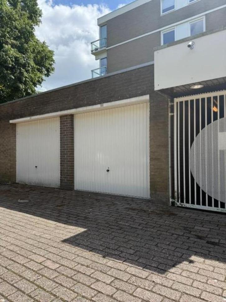 Garagebox te huur in Duivendrecht, Auto diversen, Autostallingen en Garages