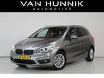 BMW 2 Serie Active Tourer 218i Luxury | Cam | Keyless | Trek, Auto's, 136 pk, Gebruikt, Lichtsensor, Bedrijf