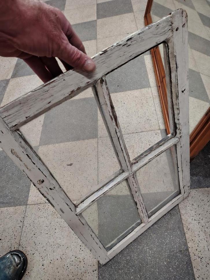 Vintage Raampje - mist 1 glaasje, Doe-het-zelf en Verbouw, Glas en Ramen, Gebruikt, Gevelraam of Ruit, Minder dan 80 cm, Minder dan 80 cm