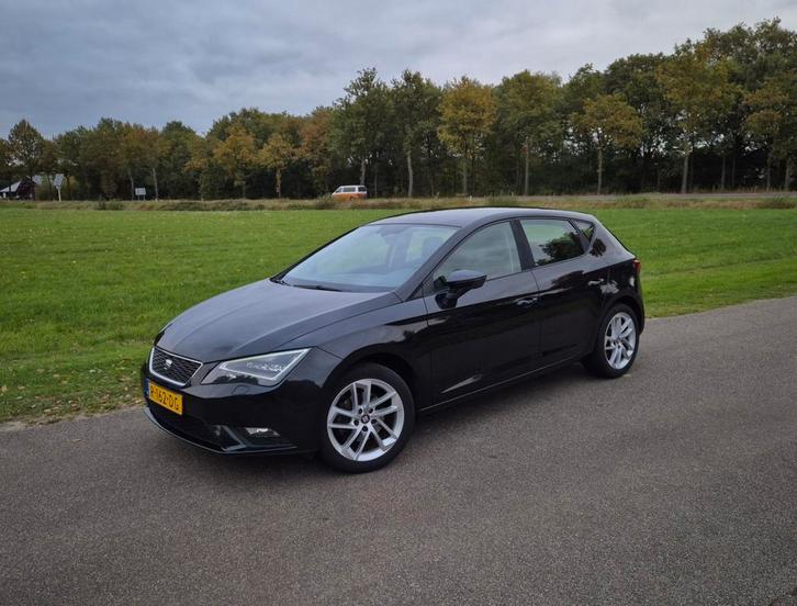 Seat Leon 1.4 TSI 125pk | 6-bak | Leder | Zwart | 2015, Auto's, Seat, Particulier, Leon, ABS, Airbags, Airconditioning, Bluetooth
