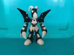Medabots figuurtje zwart wit  6 cm  10 euro, Verzamelen, Poppetjes en Figuurtjes, Ophalen of Verzenden, Zo goed als nieuw