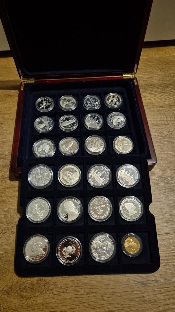 Muntencollectie in Houten Kist, Postzegels en Munten, Munten en Bankbiljetten | Verzamelingen, Munten, Buitenland, Ophalen of Verzenden