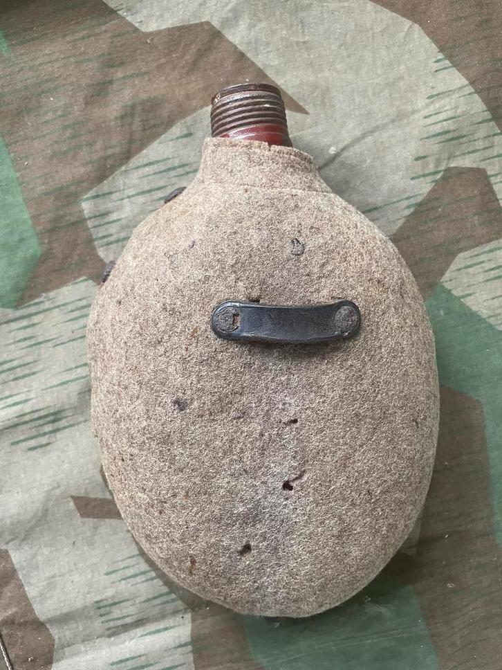 Laatoorlogse incomplete M42 veldfles, Verzamelen, Militaria | Tweede Wereldoorlog, Landmacht, Overige typen, Duitsland, Ophalen of Verzenden