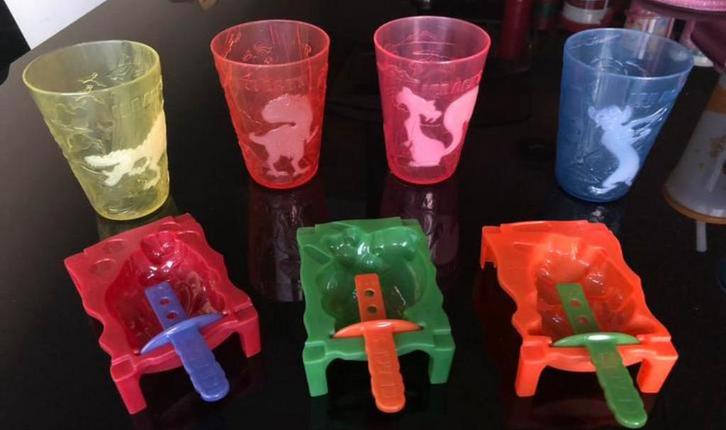 ICE Age Drinkbekers & Ijsvormen Set, Verzamelen, Speelgoed, Zo goed als nieuw, Ophalen of Verzenden