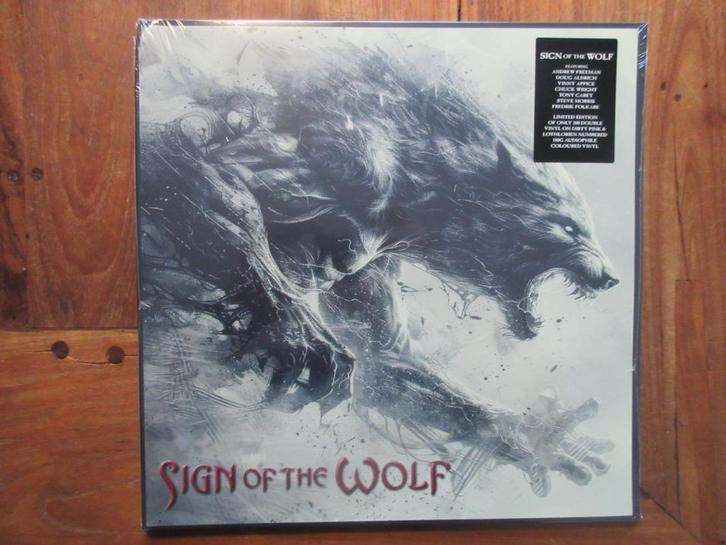 Sign Of The Wolf ‎Sign Of The Wolf 2LP Dirty pink/Lothlorian, Cd's en Dvd's, Vinyl | Overige Vinyl, Nieuw in verpakking, Overige formaten