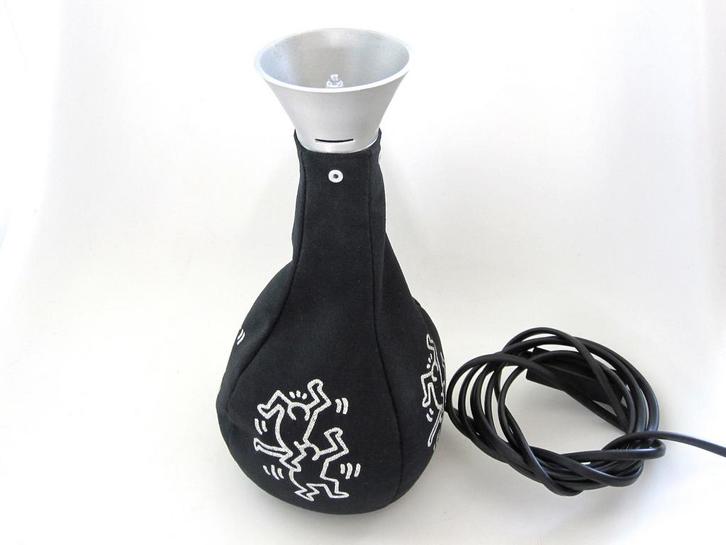 Keith Haring lamp "The Estate Of Keith Haring", Huis en Inrichting, Lampen | Tafellampen, Gebruikt, Minder dan 50 cm, Kunststof