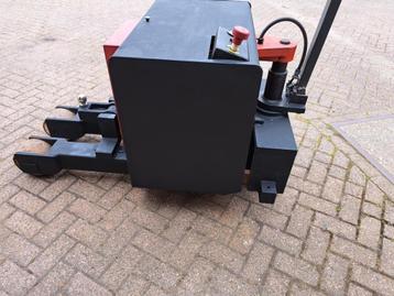 Aanhanger mover electrotrekker 7500KG beschikbaar voor biedingen
