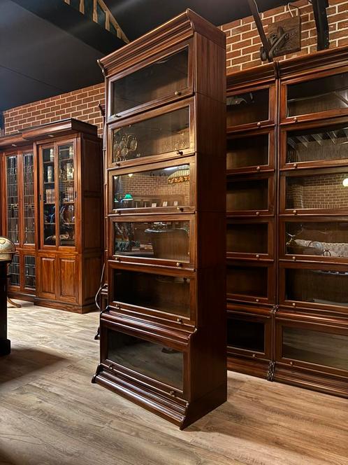 Globe Wernicke kast delen 3 boekenkasten, Antiek en Kunst, Antiek | Kantoor en Zakelijk, Ophalen