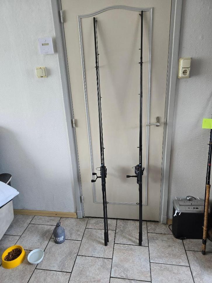 NGT Specialist Carp Hengel (set van 2 ), Watersport en Boten, Hengelsport | Karpervissen, Zo goed als nieuw, Werphengel, Ophalen