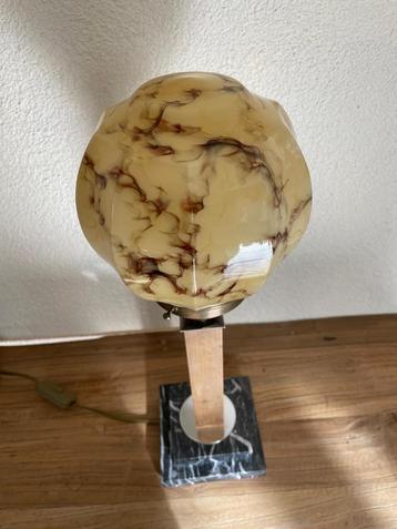 Vintage Art Deco Lamp met Marmeren Voet beschikbaar voor biedingen