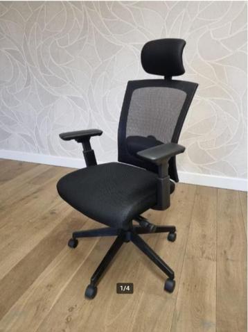 Ergonomische bureaustoel beschikbaar voor biedingen