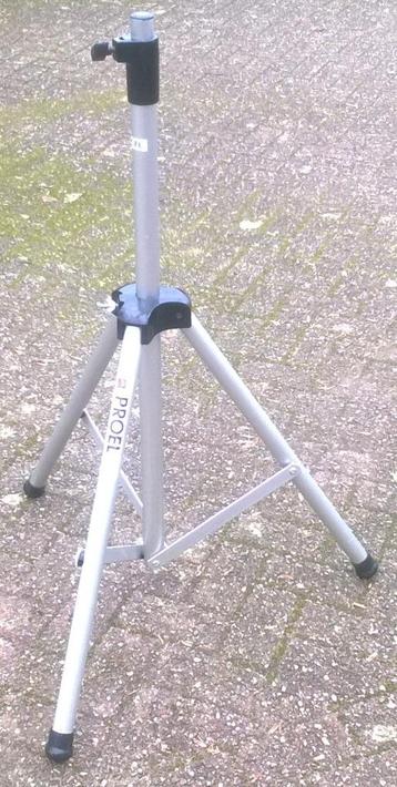 Statief 35 mm diameter lichtgewicht, gebruikt beschikbaar voor biedingen