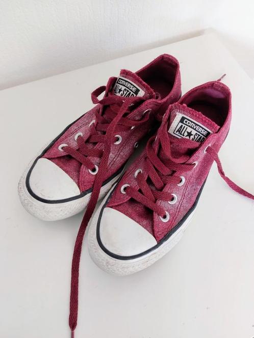 Paarse Converse schoenen – maat 36, Kleding | Dames, Schoenen, Zo goed als nieuw, Sneakers of Gympen, Overige kleuren, Ophalen of Verzenden