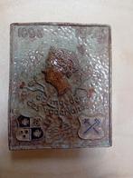 Antiek Gedenkbordje 1898-1948, Antiek en Kunst, Antiek | Wandborden en Tegels, Ophalen of Verzenden