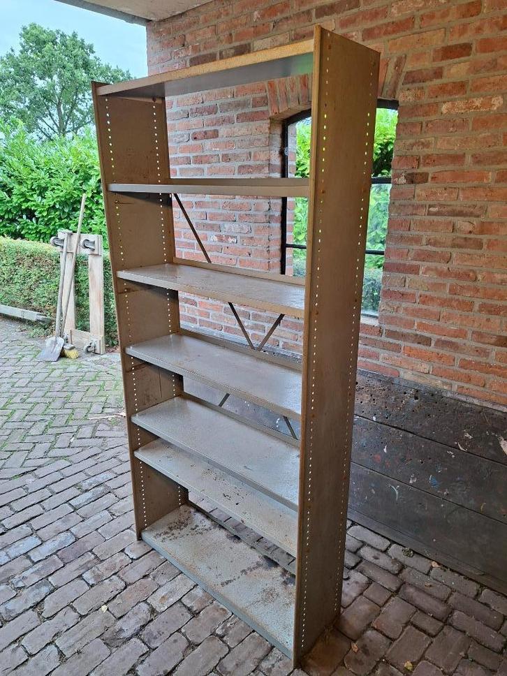 Goede metalen stelling/ stellingkast!, Huis en Inrichting, Kasten | Stellingkasten, Gebruikt, Ophalen