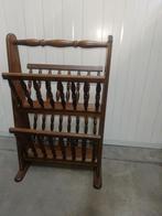 Houten tijdschriftenrek, Ophalen of Verzenden, Zo goed als nieuw