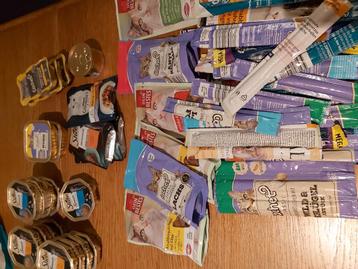 Kattenvoer  beschikbaar voor biedingen