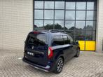 Renault Kangoo 130PK Full option, Navi, Camera & stoelverwar, Voorwielaandrijving, Stof, Gebruikt, Zwart