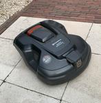 Husqvarna robotmaaier 315   Vierwiel, Tuin en Terras, Robotmaaiers, Ophalen, Gebruikt, Bestuurbaar via app, Minder dan 20 cm