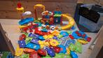 Toet toet autos vliegveld + brandweerkazerne + wegdelen, Kinderen en Baby's, Speelgoed | Vtech, Ophalen of Verzenden, 2 tot 4 jaar