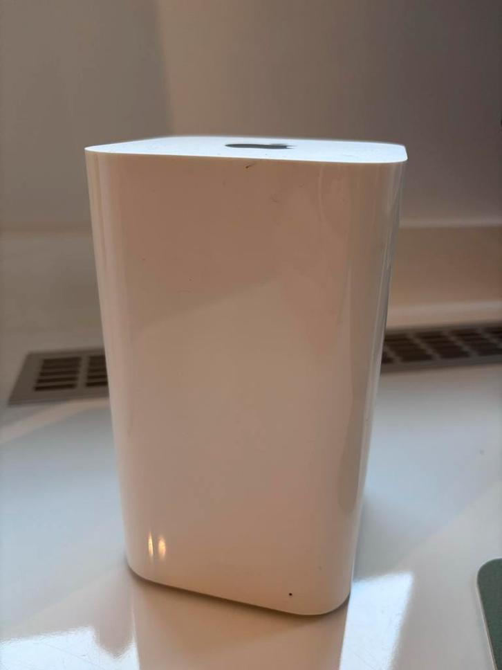 Apple AirPort Time Capsule 802.11ac - Uitstekende Staat!, Computers en Software, Routers en Modems, Zo goed als nieuw, Router