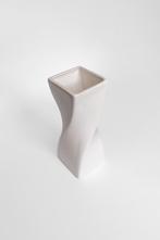 Moderne Witte Vaas Jaren 80, Huis en Inrichting, Woonaccessoires | Vazen, Gebruikt, Wit, Aardewerk of Porselein, Ophalen of Verzenden