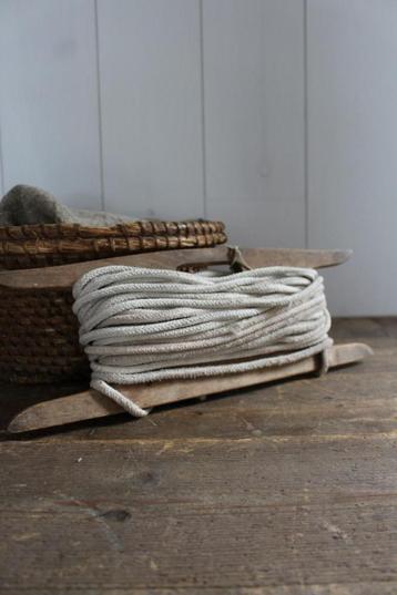 Oude brocante houten touwhaspel Nr.1 *Pronck & Praal* beschikbaar voor biedingen