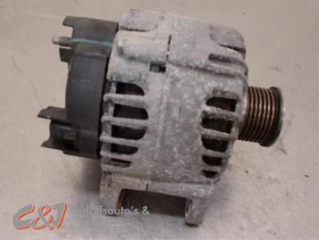 Dynamo van een Renault Trafic beschikbaar voor biedingen