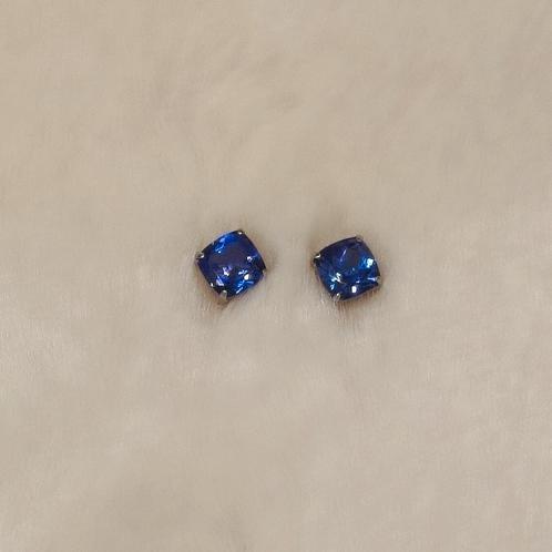 1.60ct Tanzanite Earrings, Sieraden, Tassen en Uiterlijk, Oorbellen, Nieuw, Knopjes of Stekers, Overige materialen, Overige kleuren