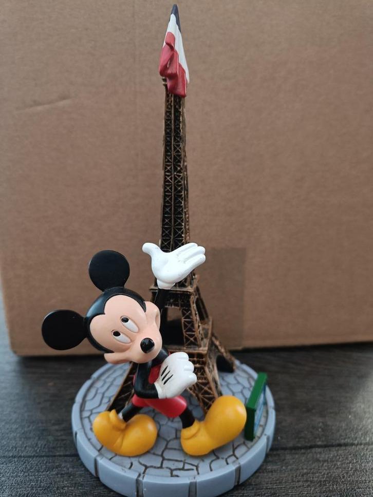 Beeldje Mickey Mouse Eiffeltoren 1992, Verzamelen, Disney, Gebruikt, Beeldje of Figuurtje, Overige figuren, Ophalen of Verzenden