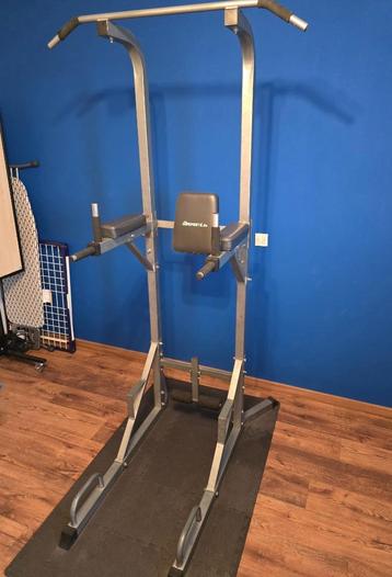 For Sale: Multi-Function Power Tower/Workout Station beschikbaar voor biedingen