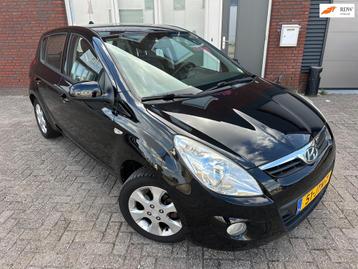 Hyundai I20 1.4i i-Catcher / Leder / Airco / LM / NAP / AUX beschikbaar voor biedingen