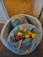 Ballenbak met 400-500 ballen + varkentjes ballen, Ophalen, Gebruikt, Jongen of Meisje