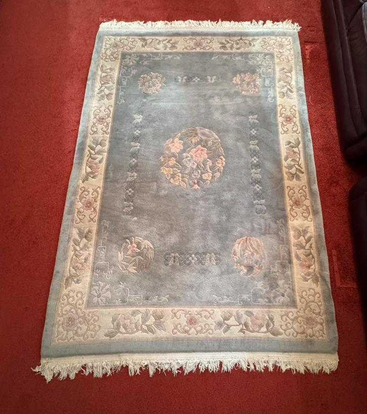 Mooi Chinees Vloerkleed - 164x235cm, Huis en Inrichting, Stoffering | Tapijten en Kleden, Gebruikt, 150 tot 200 cm, 200 cm of meer