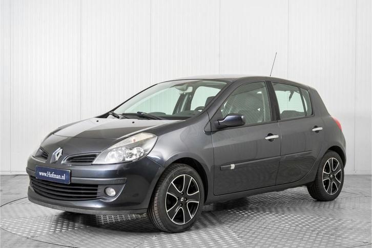 Renault Clio 1.4-16V Dynamique Luxe (bj 2006), Auto's, Renault, Bedrijf, Te koop, Clio, ABS, Airbags, Airconditioning, Alarm, Boordcomputer