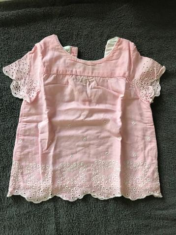 Schattig lichtroze blousje met broderie hartjes 86 ZGAN beschikbaar voor biedingen