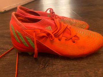 Adidas Predator Voetbalschoenen Maat 36 beschikbaar voor biedingen