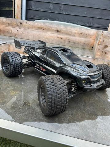Traxxas XRT originele staat beschikbaar voor biedingen