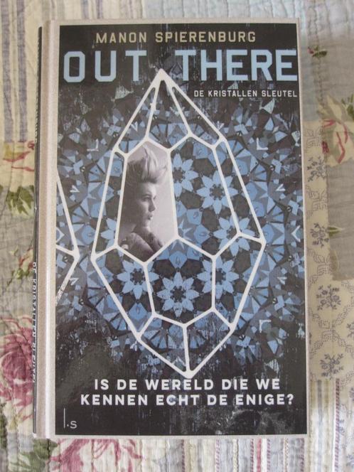 Out There - Manon van Spierenburg, Boeken, Kinderboeken | Jeugd | 10 tot 12 jaar, Nieuw, Fictie, Ophalen of Verzenden