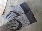 Nike handschoenen, Ophalen of Verzenden, Zo goed als nieuw, Handschoenen