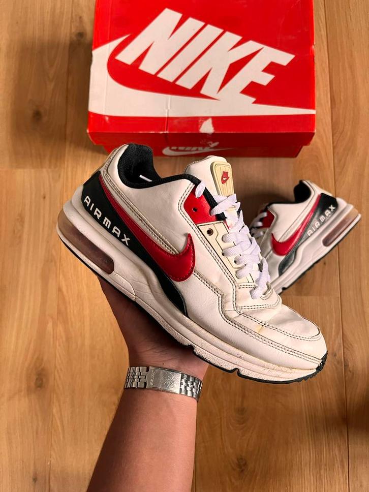 Nike LTD 3 - Maat 43, Kleding | Heren, Schoenen, Gedragen, Sneakers of Gympen, Wit, Ophalen of Verzenden