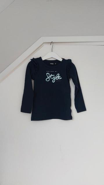 Longsleeve maat 98/104 beschikbaar voor biedingen