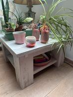 Mooie white-off tafel, 60x60x55 cm, Ophalen of Verzenden, Gebruikt